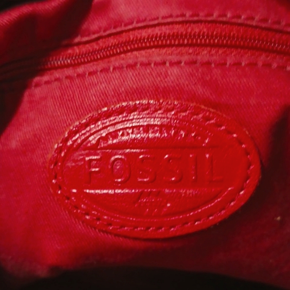 Fossil Shoulder/Crossbody - Picture 3 of 8